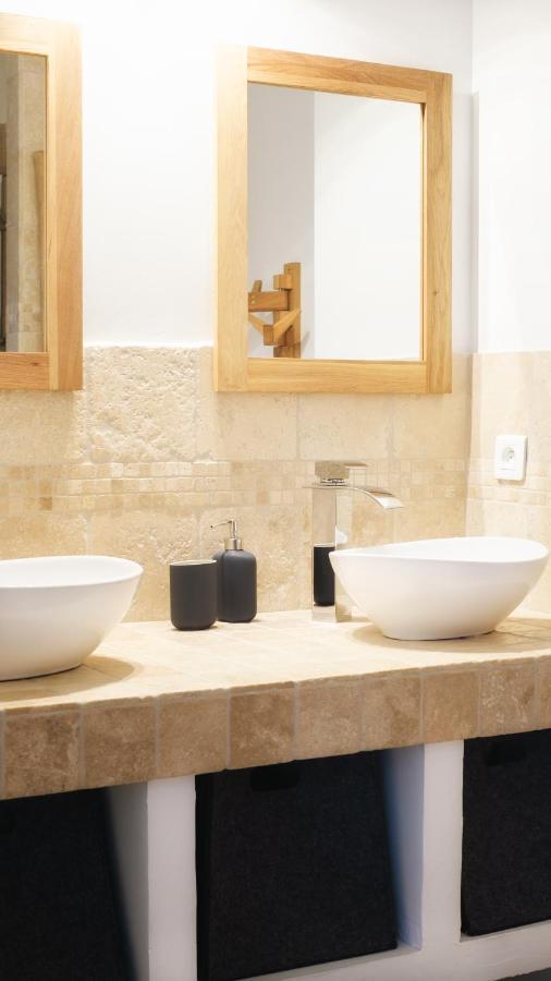 L'Ostal - Bed & Breakfast - Chambres Et Suites De 25 A 40M2 - Spa Saint-Hilaire-dʼOzilhan エクステリア 写真