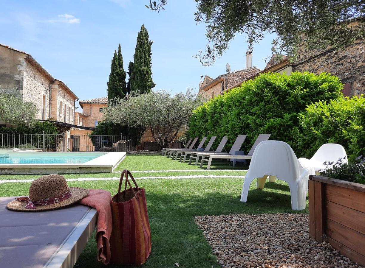 L'Ostal - Bed & Breakfast - Chambres Et Suites De 25 A 40M2 - Spa Saint-Hilaire-dʼOzilhan エクステリア 写真