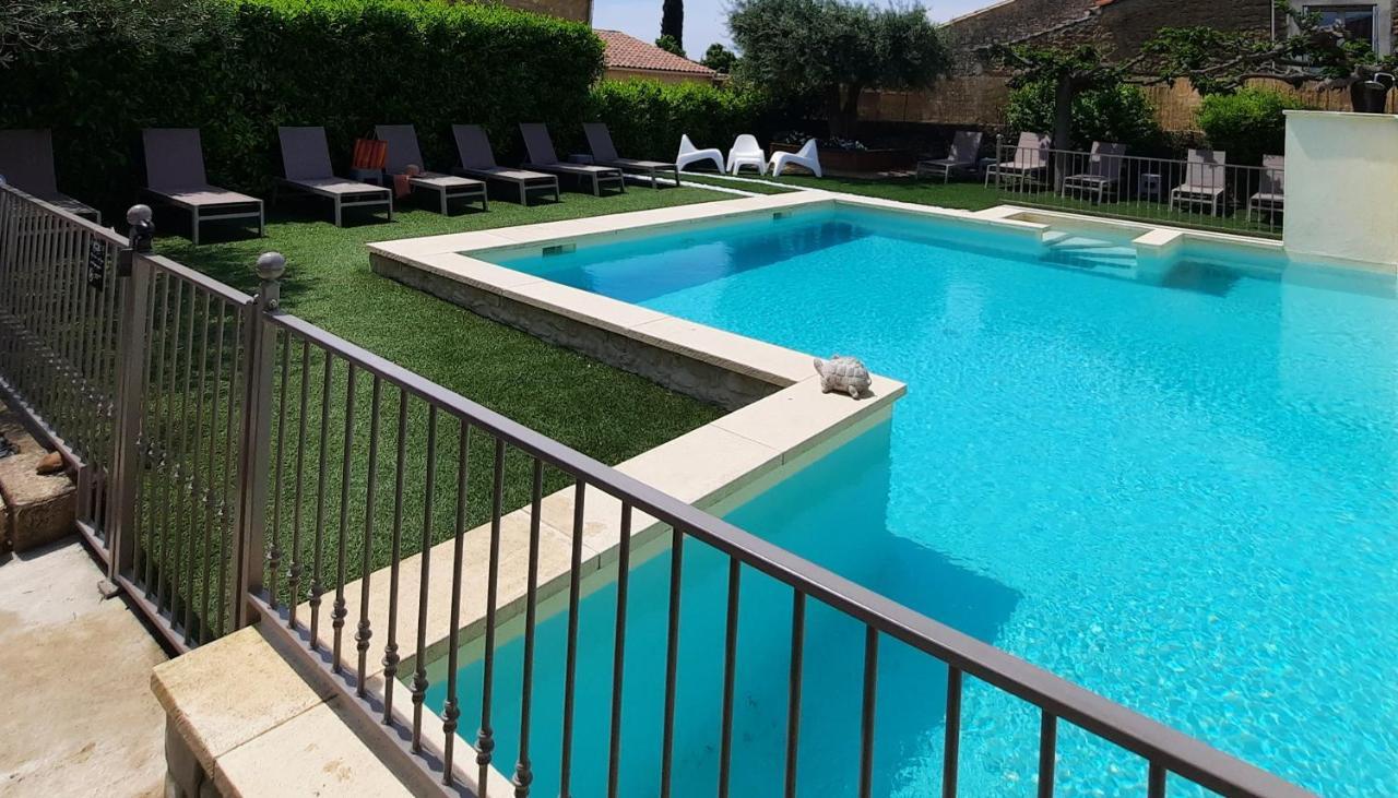 L'Ostal - Bed & Breakfast - Chambres Et Suites De 25 A 40M2 - Spa Saint-Hilaire-dʼOzilhan エクステリア 写真
