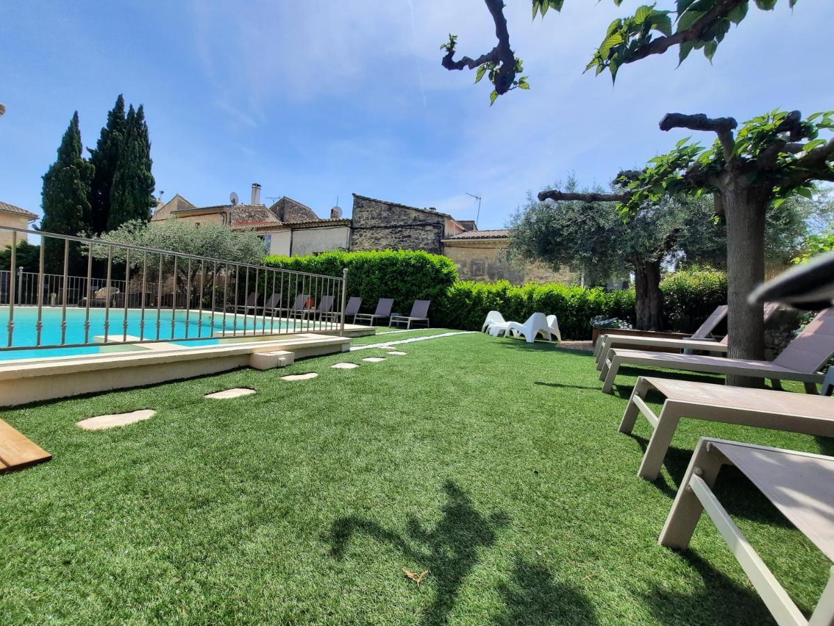 L'Ostal - Bed & Breakfast - Chambres Et Suites De 25 A 40M2 - Spa Saint-Hilaire-dʼOzilhan エクステリア 写真